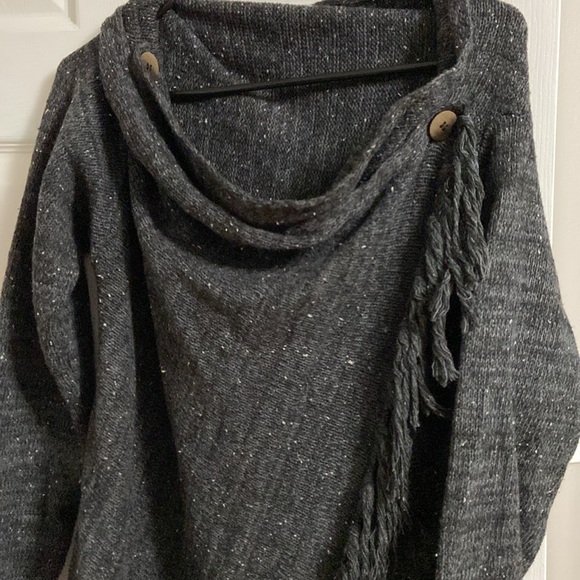 Poncho Sweater - Picture 3 of 4